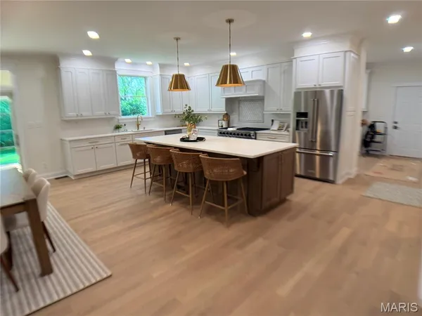 $2,499,000 | 11001 Clayton Road, St. Louis, MO 63131