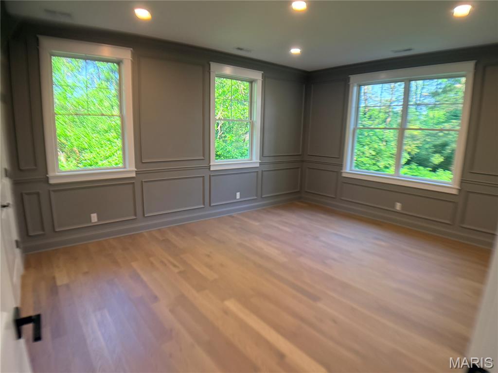 11001 Clayton Road St. Louis, MO 63131 - Photo 23 of 50