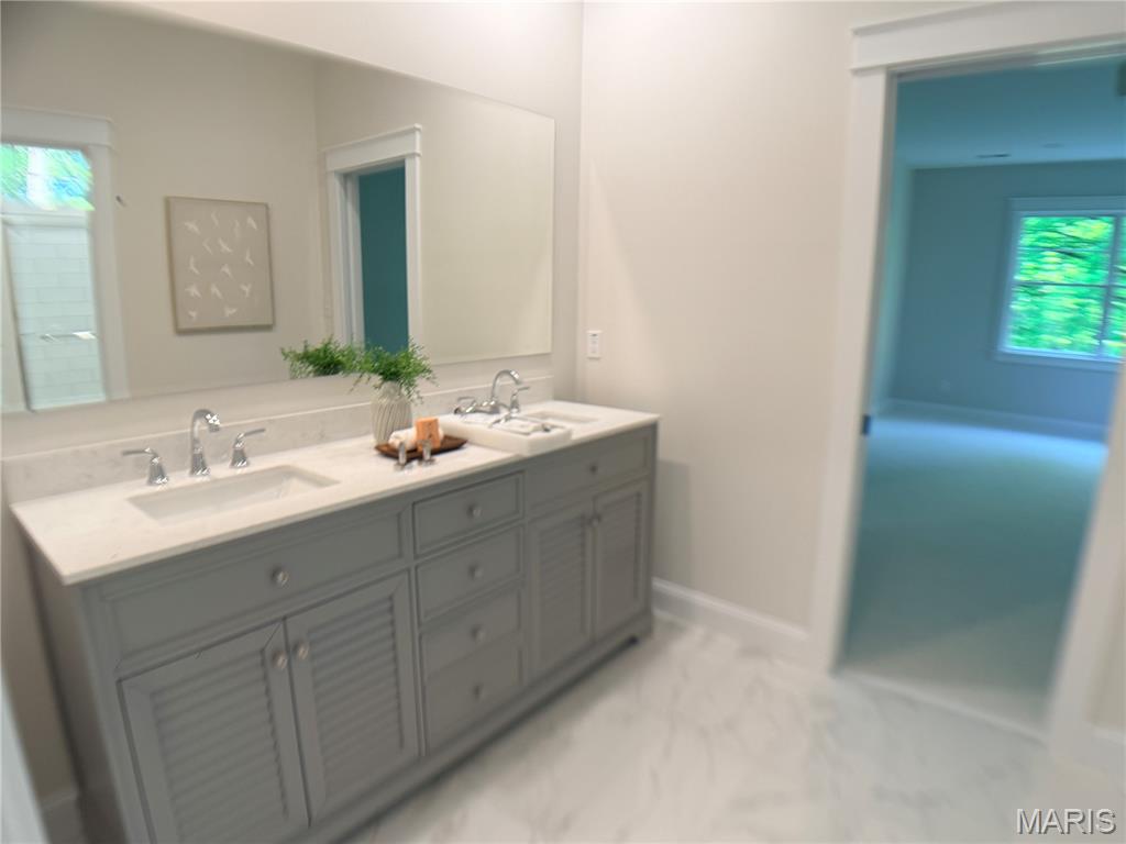 11001 Clayton Road St. Louis, MO 63131 - Photo 43 of 50