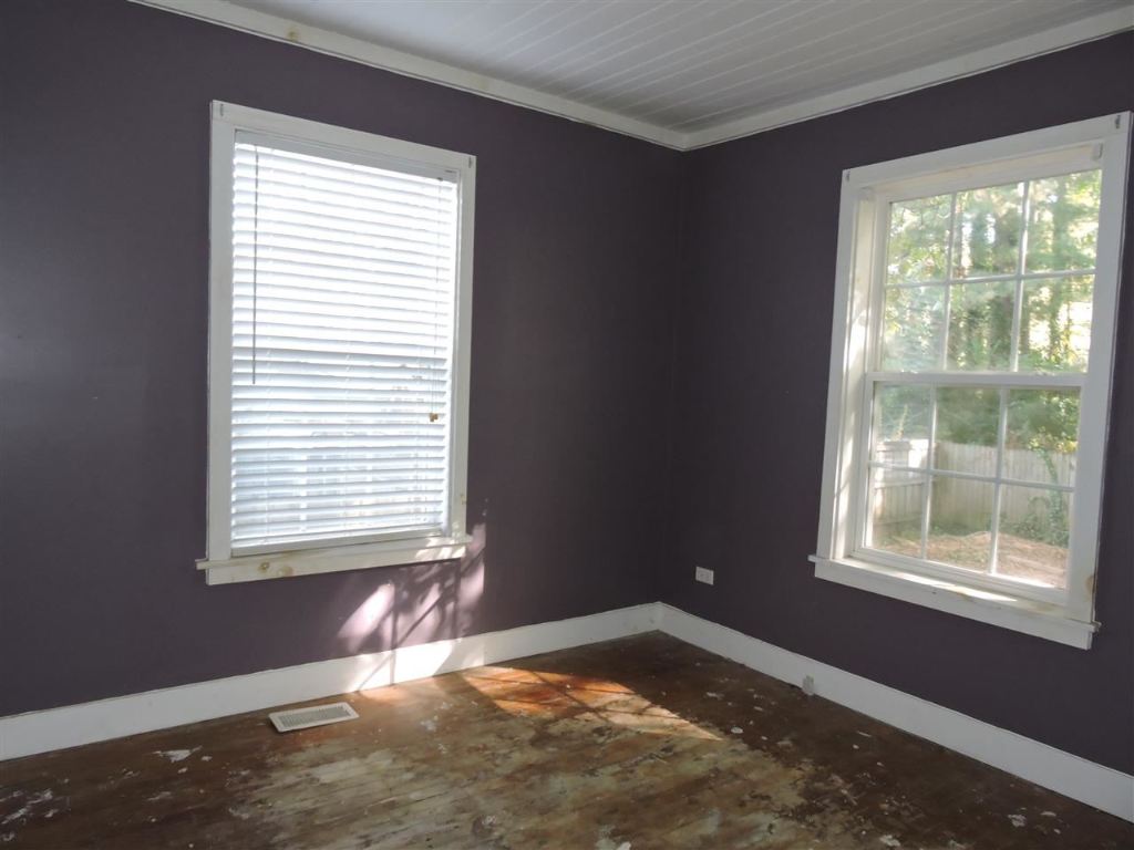 102 North Maple Street Walhalla, SC 29691 - Photo 6 of 7 Gallery Image 6