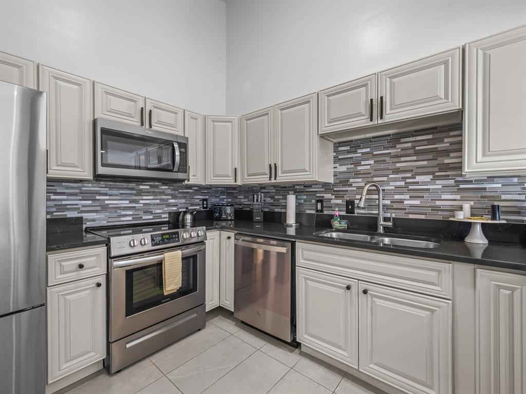 4700 Southwest Archer Road, Unit 2 Gainesville, FL 32608 - Photo 2 of 13