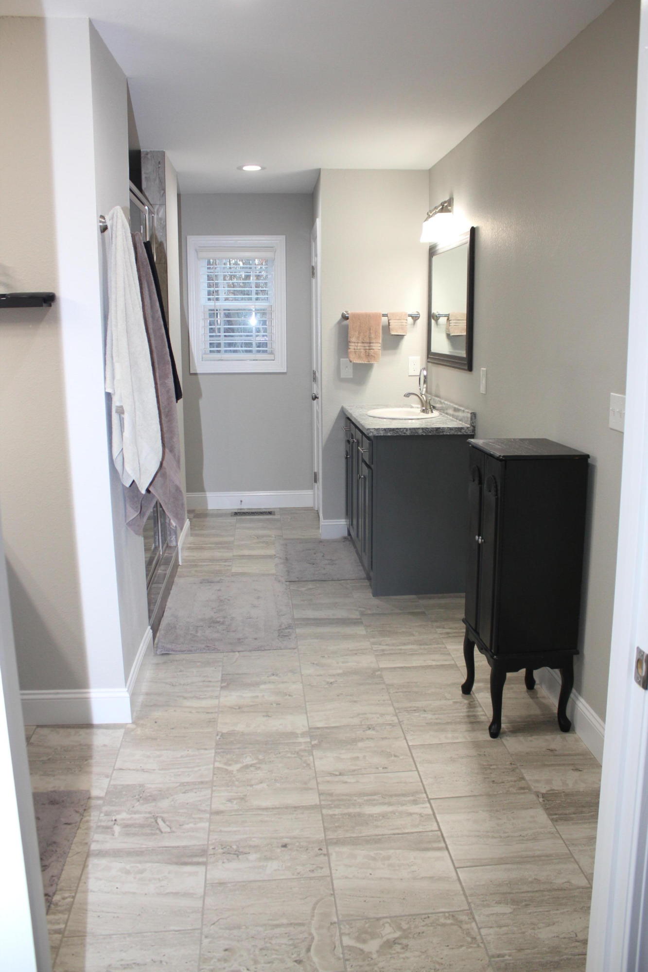 4051 Sioux Road Crossville, TN 38572 - Photo 14 of 32 Master bath