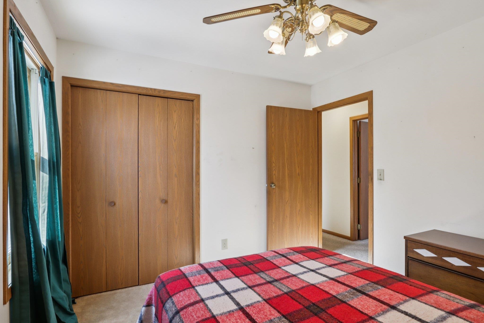 609 7 Nations Drive Madison, WI 53713 - Photo 21 of 34