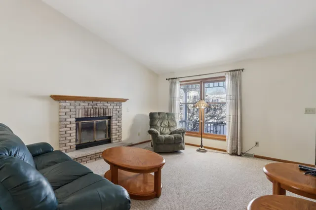 $389,900 | 609 7 Nations Drive, Madison, WI 53713