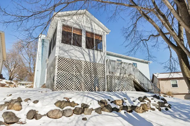 $389,900 | 609 7 Nations Drive, Madison, WI 53713