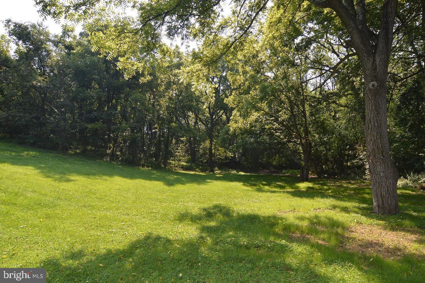 807 Center Road Leesport, PA 19533 - Photo 17 of 18 Gallery Image 17