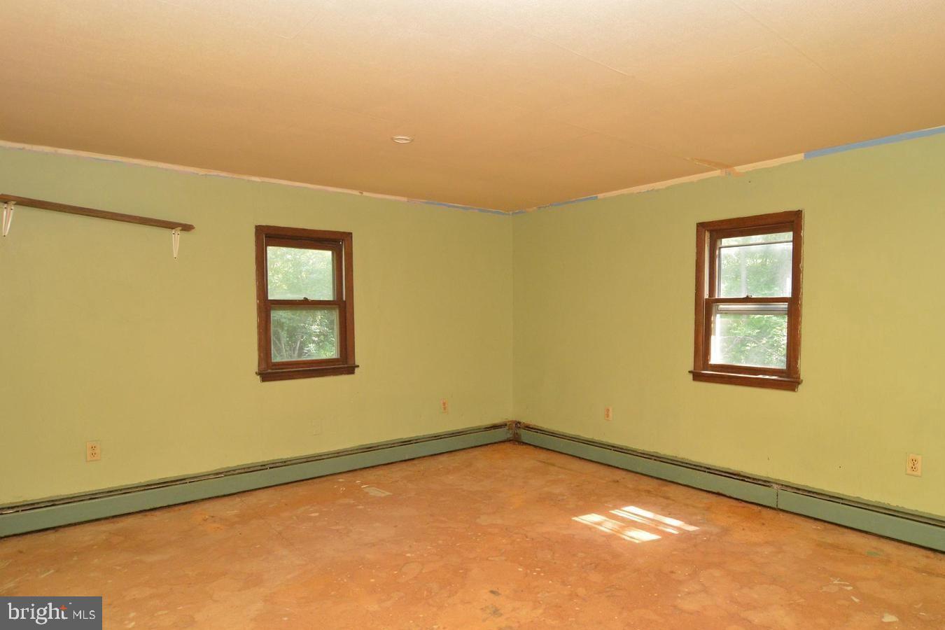 807 Center Road Leesport, PA 19533 - Photo 10 of 18 Gallery Image 10