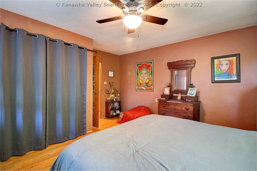1131 Emerald Road Charleston, WV 25314 - Photo 18 of 40 Gallery Image 18