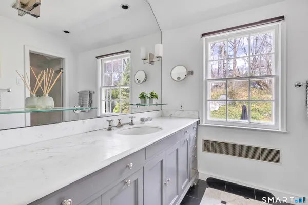 $1,200,000 | 200 Jackman Avenue, Fairfield, CT 06825