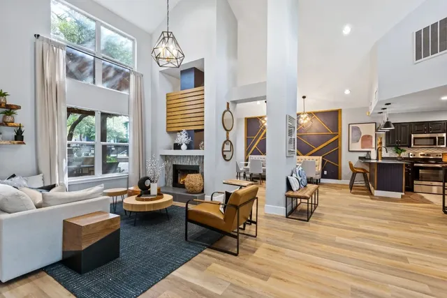 $925 | 12001 Metric Boulevard, Unit 308, Austin, TX 78758