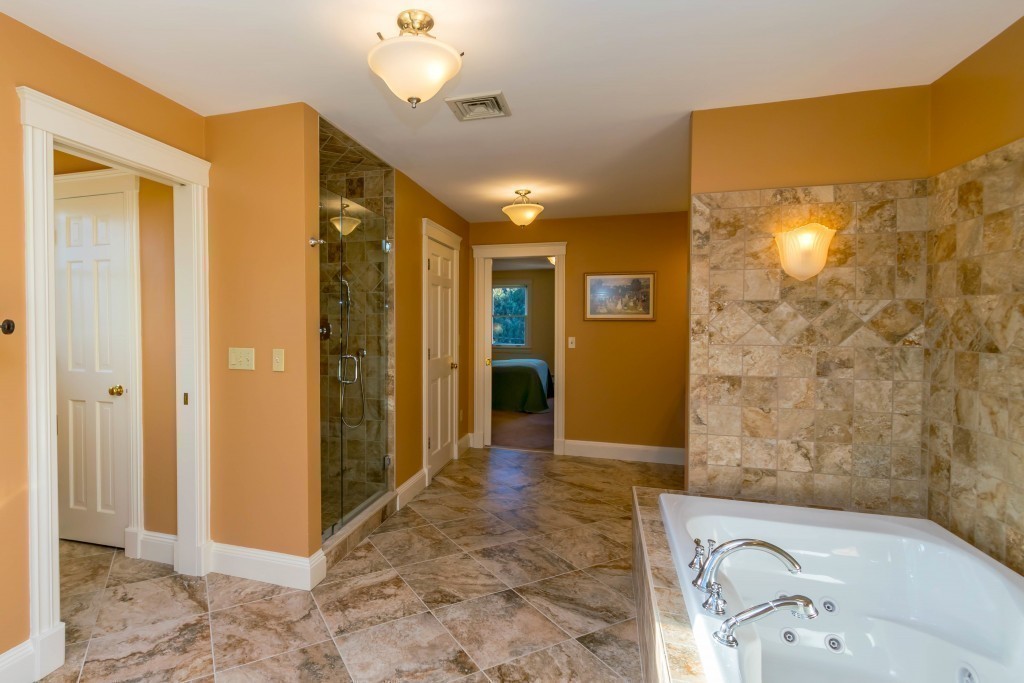 4 Old Town Road Walpole, MA 02081 - Photo 18 of 29 Gallery Image 18