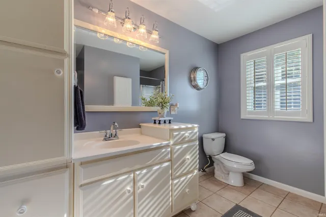 $794,500 | 56085 County Road 33, Middlebury, IN 46540