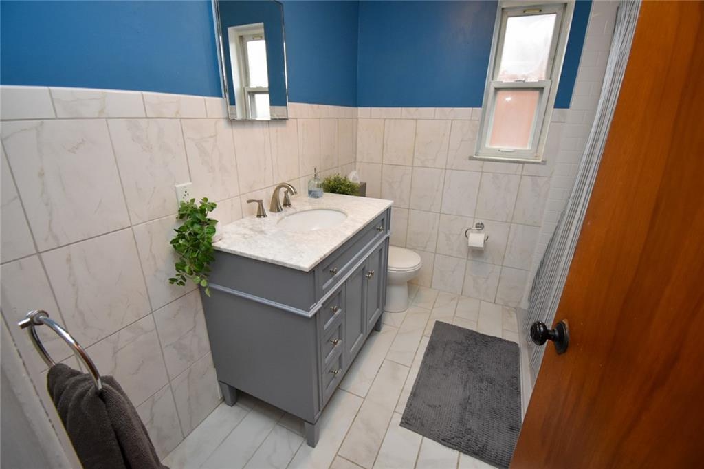 1211 Greentree Road Pittsburgh, PA 15220 - Photo 35 of 42 Gallery Image 35
