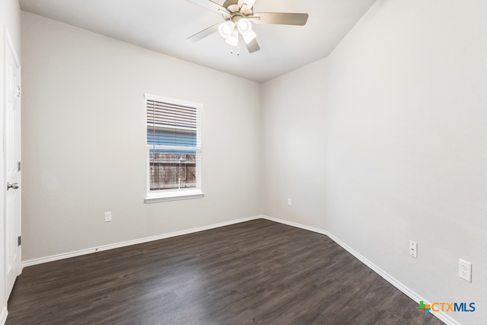636 Heathers Way Seguin, TX 78155 - Photo 18 of 26