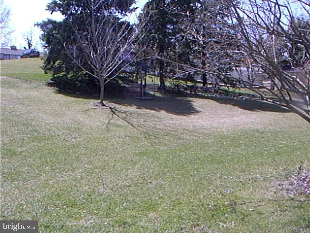390 Windy Tor Road Leola, PA 17540 - Photo 4 of 5