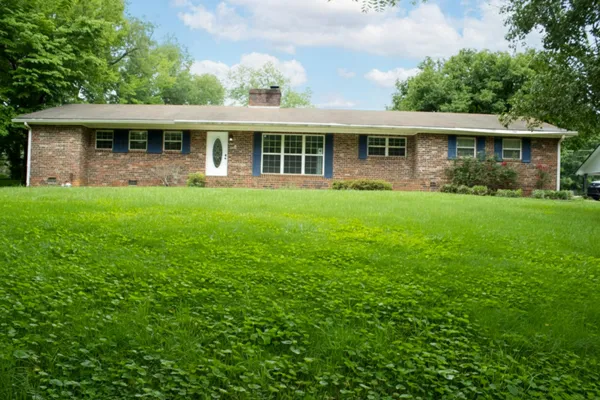 $359,000 | 814 Cedar Springs Road, Athens, TN 37303