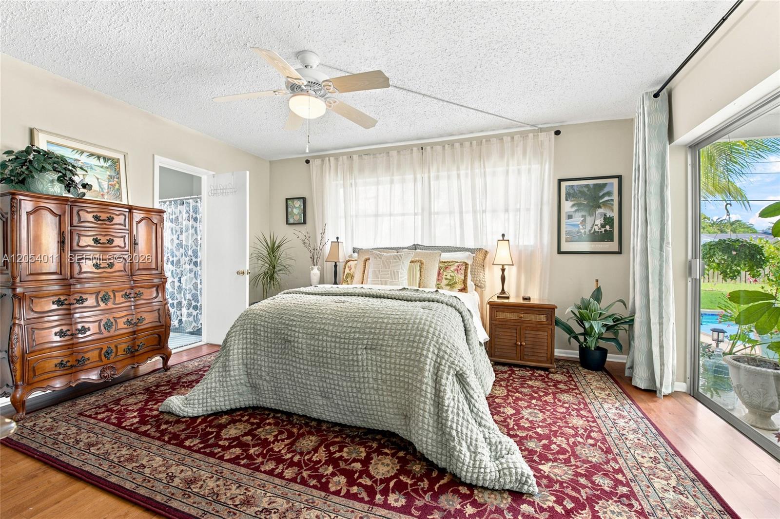 5580 Southwest 7th Street Plantation, FL 33317 - Photo 13 of 37