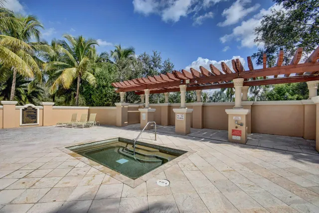 $10,000 | 3501 Collonade Drive, Wellington, FL 33449