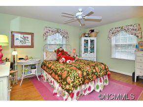 333 Vanderbilt Road Asheville, NC 28803 - Photo 13 of 18 Gallery Image 13