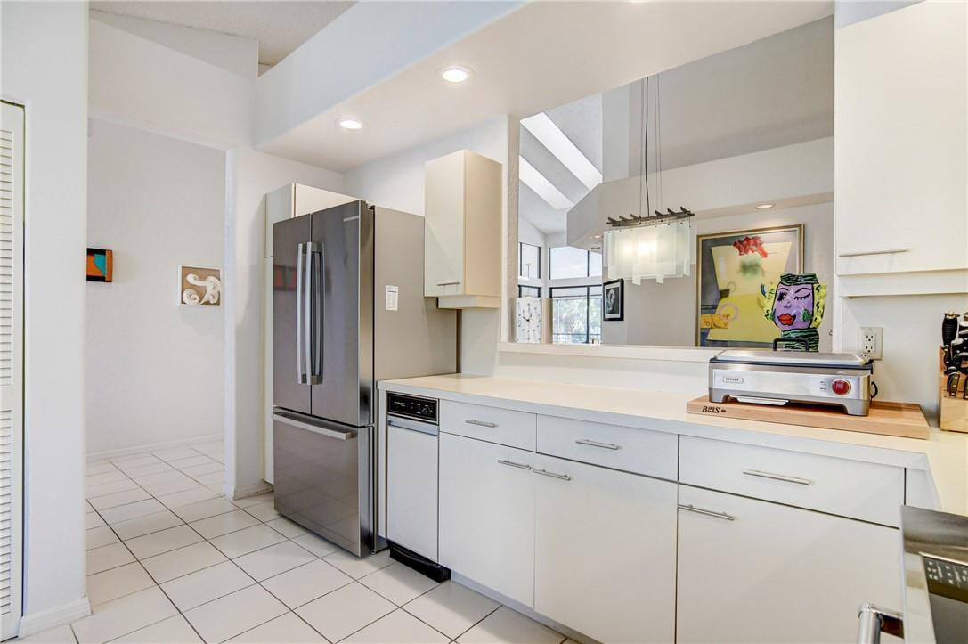 21260 Clubside Drive, Unit B Boca Raton, FL 33434 - Photo 19 of 50 Photo 19