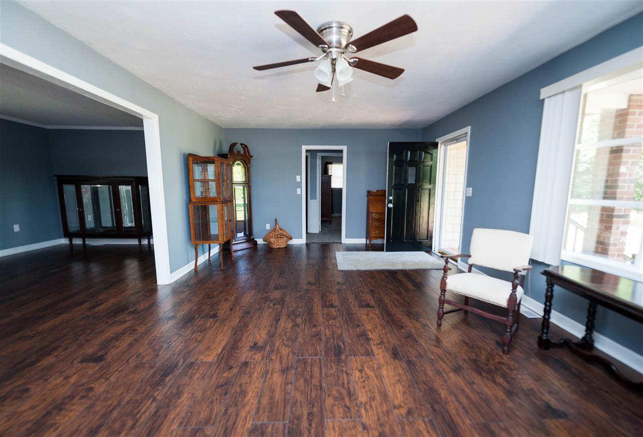 385 Green Lake Road Chesnee, SC 29323 - Photo 8 of 25
