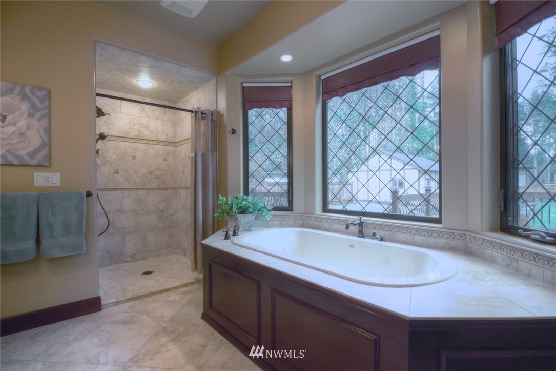 2620 Country Club Road Northwest Olympia, WA 98502 - Photo 21 of 36 Gallery Image 21