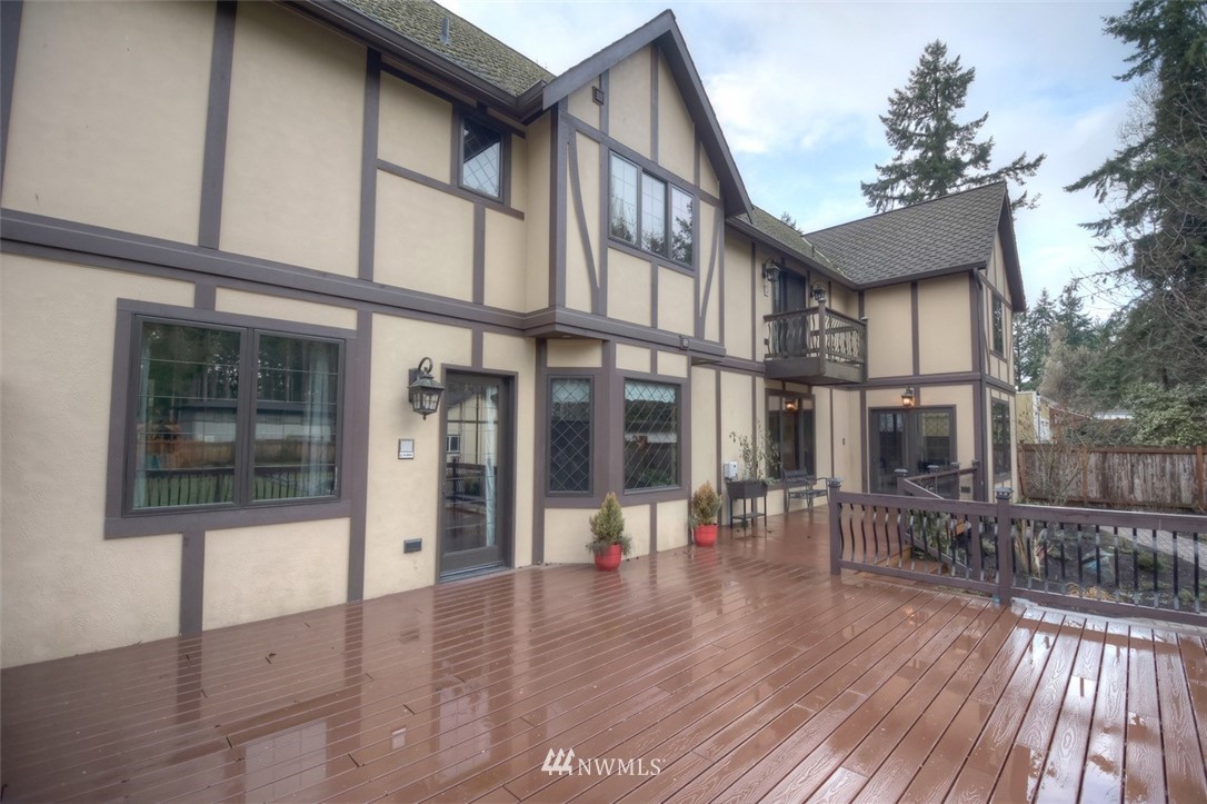 2620 Country Club Road Northwest Olympia, WA 98502 - Photo 7 of 36 Gallery Image 7