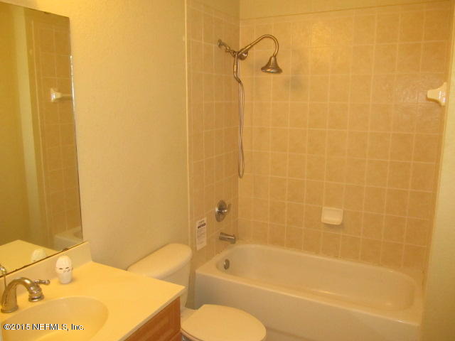 9745 Touchton Road, Unit 1404 Jacksonville, FL 32246 - Photo 11 of 12 Master Bathroom