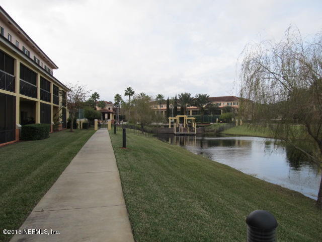 9745 Touchton Road, Unit 1404 Jacksonville, FL 32246 - Photo 4 of 12 Rear View 2