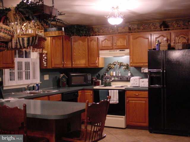 4694 Beards School Road Spring Grove, PA 17362 - Photo 3 of 8 Gallery Image 3