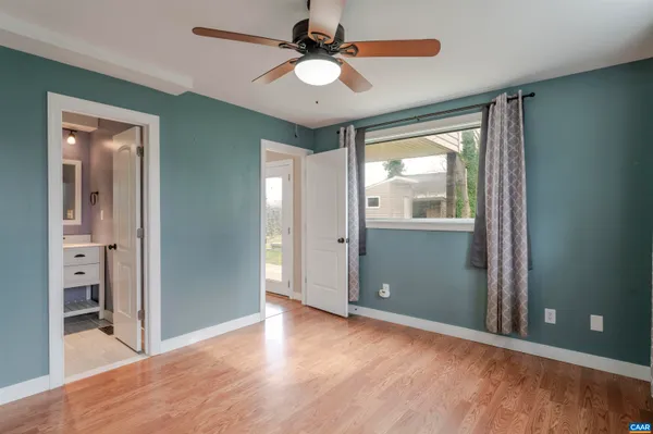 $386,200 | 424 Oak Avenue, Waynesboro, VA 22980