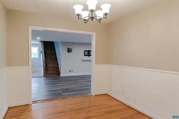 $386,200 | 424 Oak Avenue, Waynesboro, VA 22980