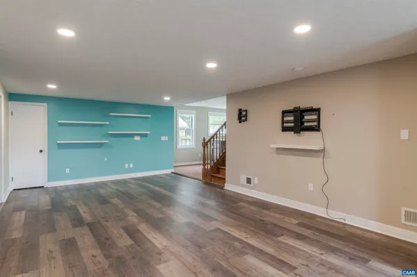 $386,200 | 424 Oak Avenue, Waynesboro, VA 22980