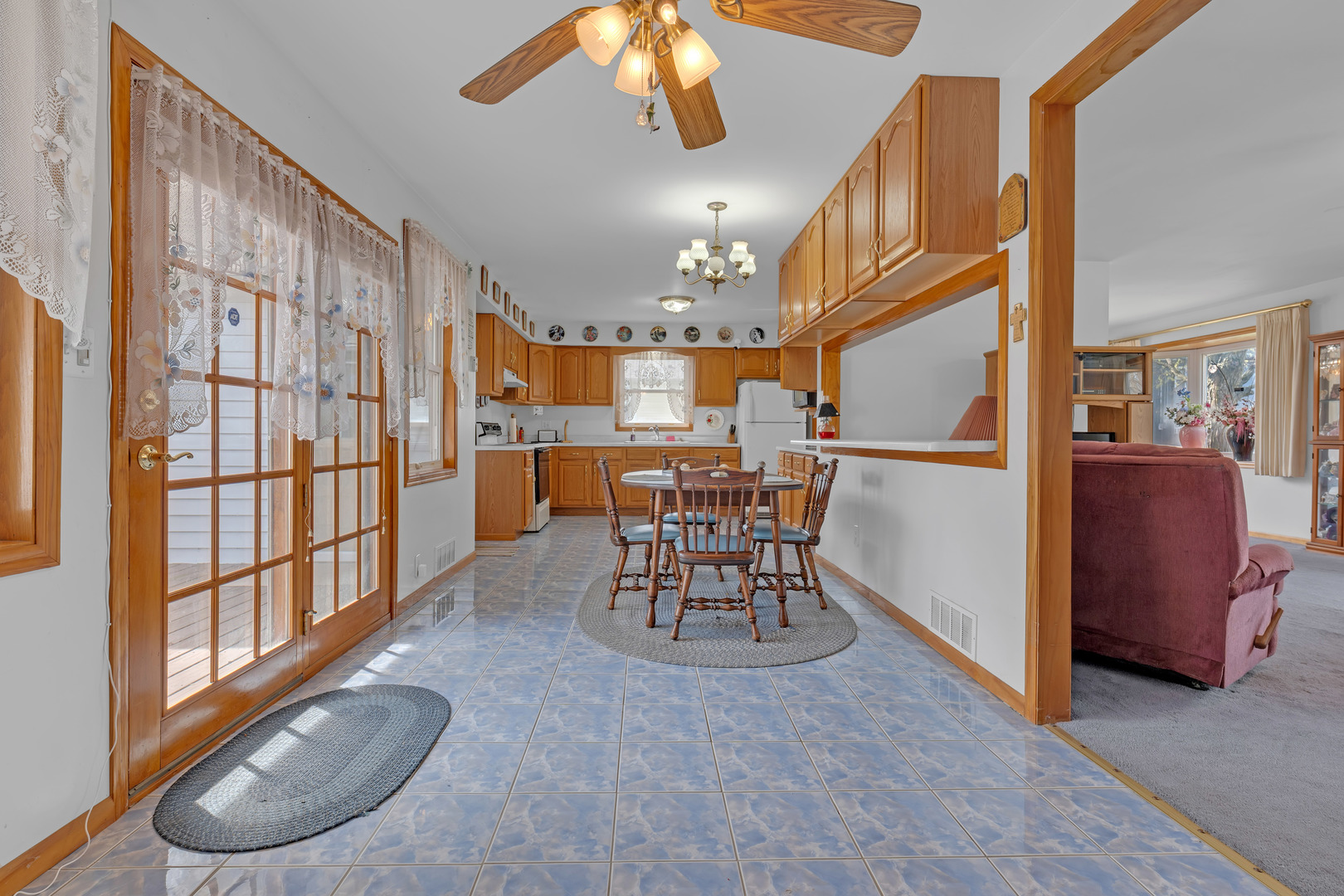 2 Davison Street Joliet, IL 60433 - Photo 5 of 28