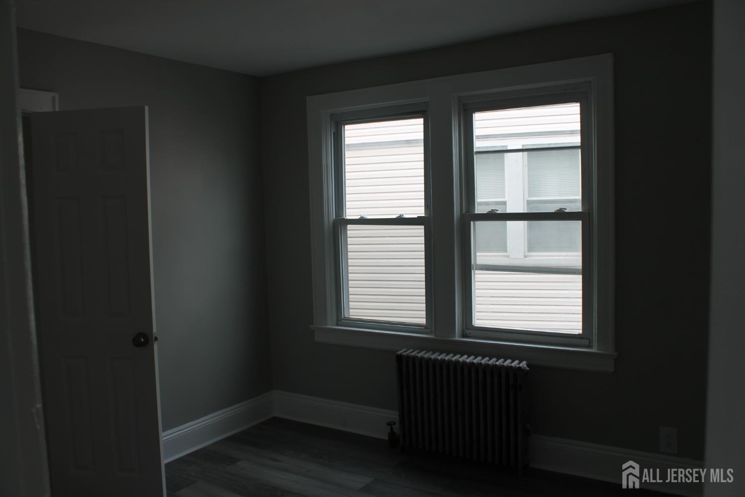 67 Edgar Street Carteret, NJ 07008 - Photo 4 of 9