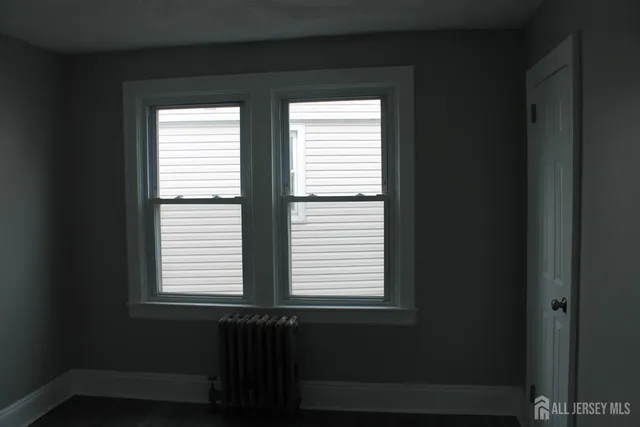 $2,900 | 67 Edgar Street, Carteret, NJ 07008