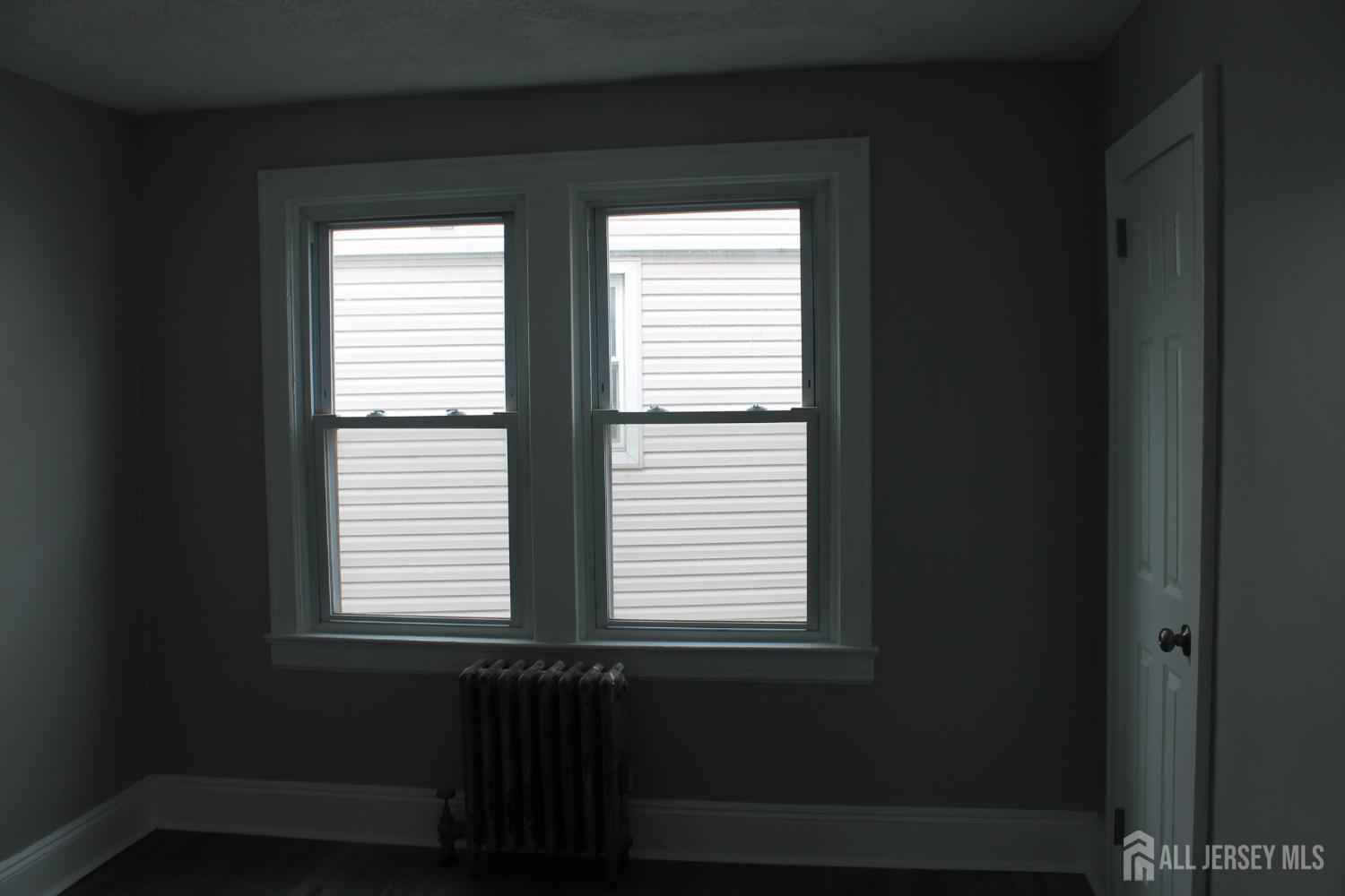 67 Edgar Street Carteret, NJ 07008 - Photo 5 of 9