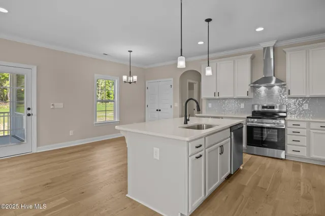 $434,470 | 206 Shortleaf Drive, Grimesland, NC 27837