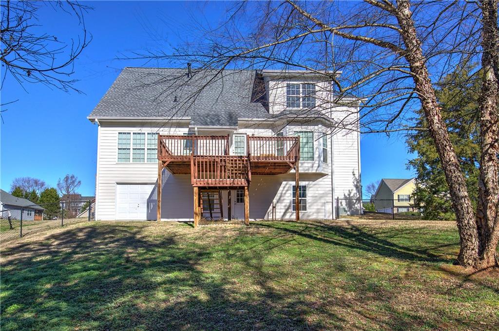 57 Colonial Circle Northwest Cartersville, GA 30120 - Photo 43 of 45 a view of a house with a yard