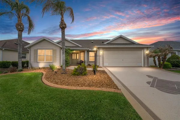$444,000 | 1656 Hollow Branch Way, The Villages, FL 32162
