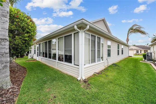 $444,000 | 1656 Hollow Branch Way, The Villages, FL 32162