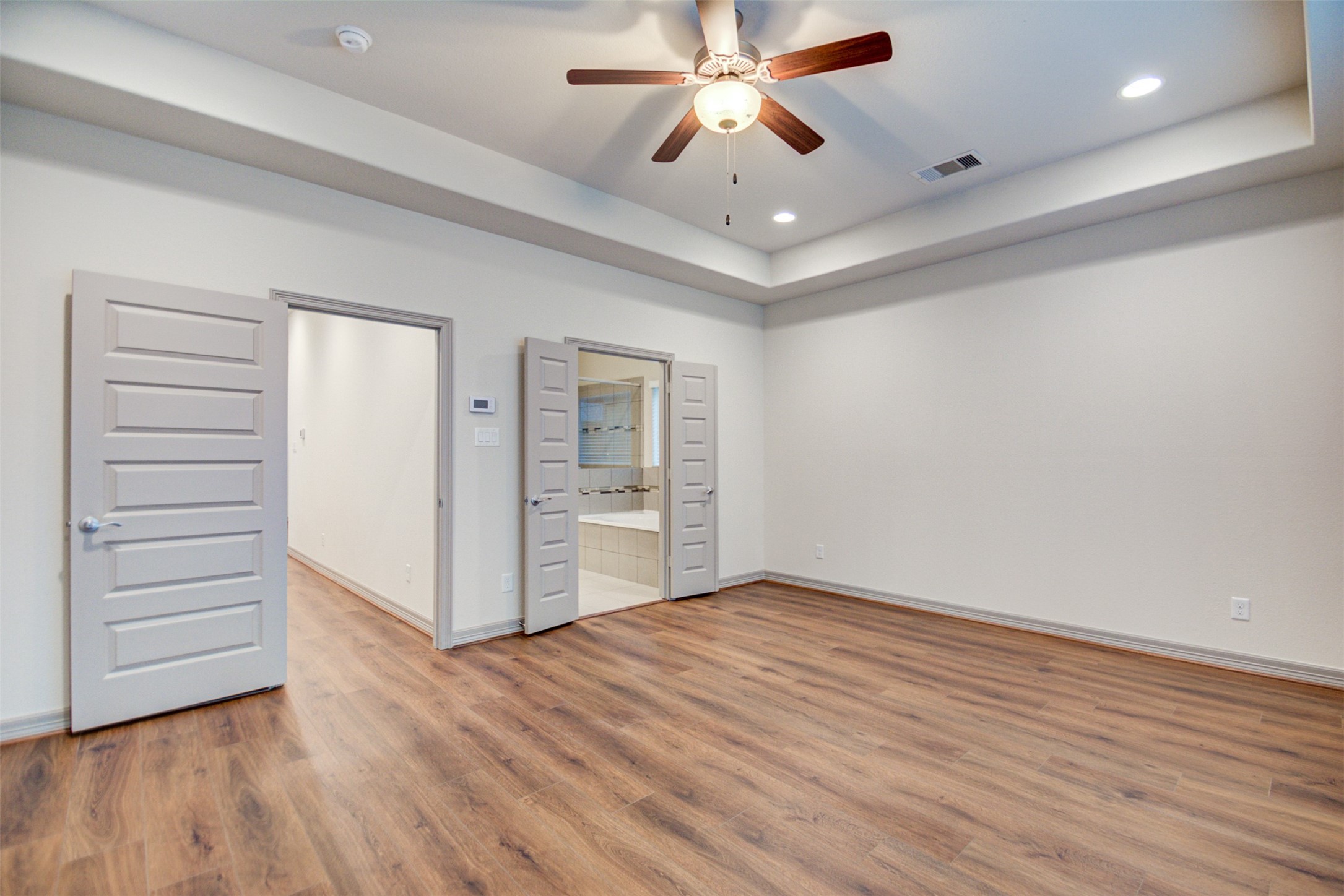 5941 Kansas Street Houston, TX 77007 - Photo 13 of 21