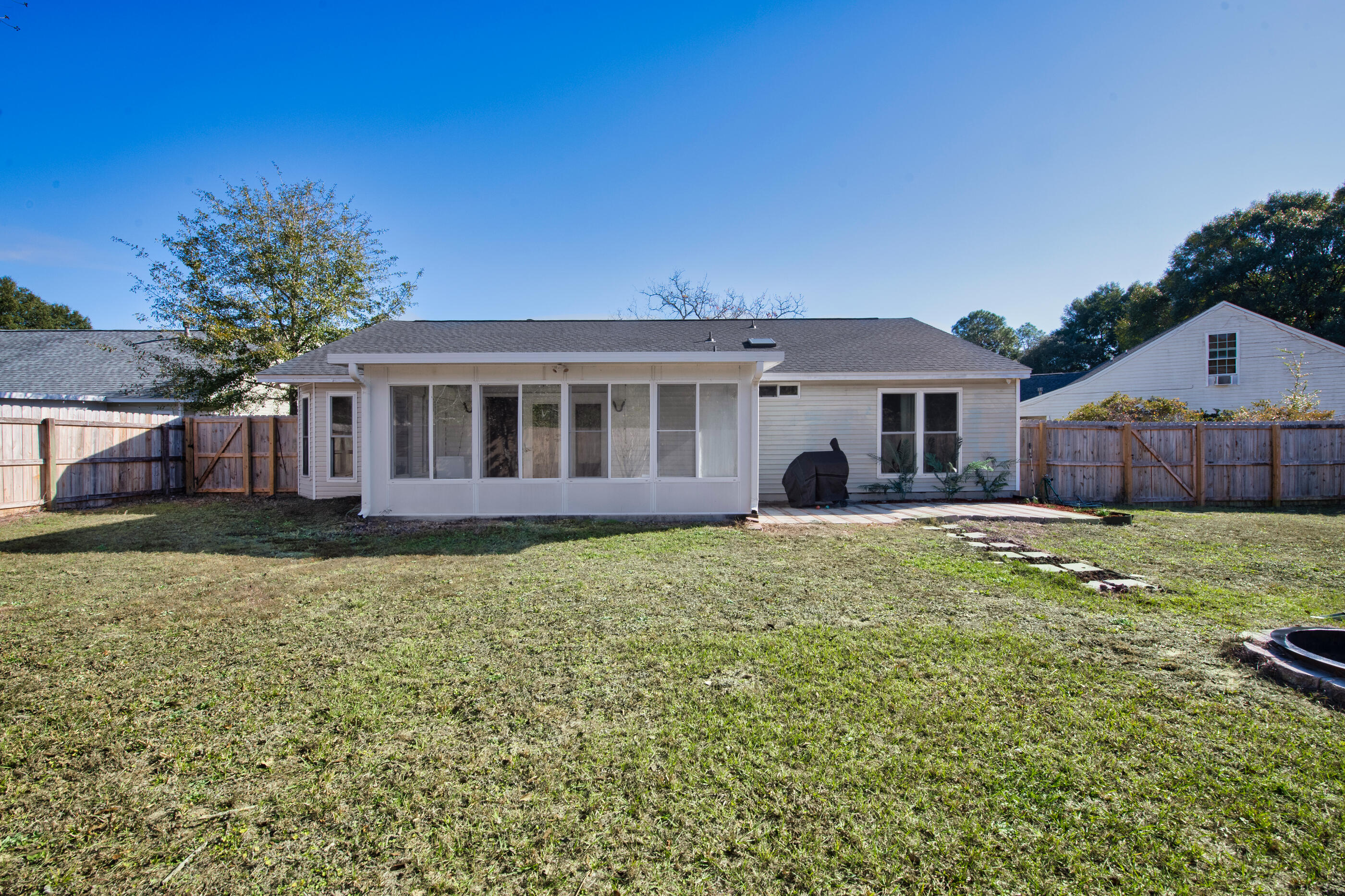 140 Mill Pond Cove Crestview, FL 32539 - Photo 29 of 31 a house view with a garden space