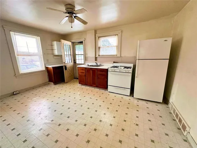 $50,000 | 900 Vankirk Street, Clairton, PA 15025