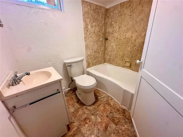 $50,000 | 900 Vankirk Street, Clairton, PA 15025