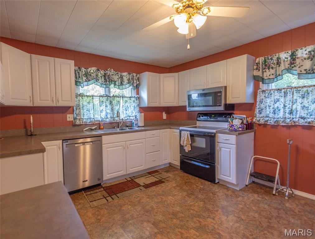 113 Judy Street Perry, MO 63462 - Photo 5 of 30