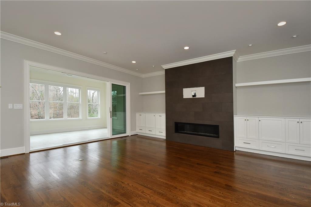 938 Heron Ridge Road Winston-Salem, NC 27106 - Photo 4 of 30 Gallery Image 4