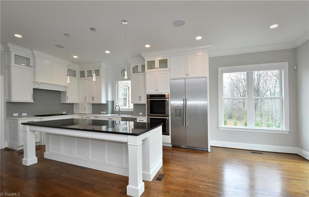 938 Heron Ridge Road Winston-Salem, NC 27106 - Photo 8 of 30 Gallery Image 8