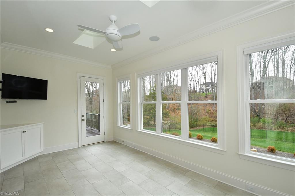 938 Heron Ridge Road Winston-Salem, NC 27106 - Photo 9 of 30 Gallery Image 9