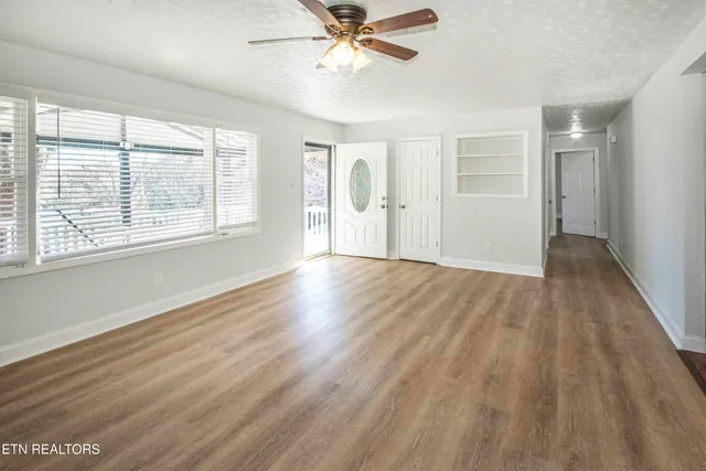 $404,999 | 4509 Willowdale Drive Northwest, Knoxville, TN 37921